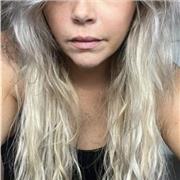 Fun Spanish teacher from Argentina! Ready to have some fun?